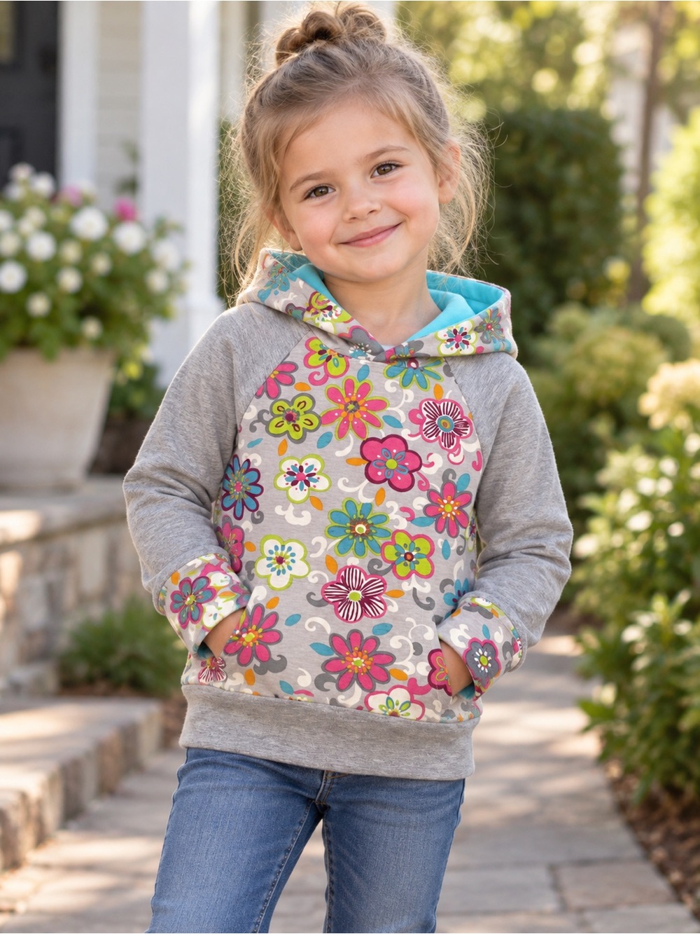 Confections au Pays des Merveilles Floral Hoodie Girls 3T to 6T Handmade